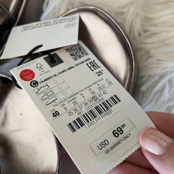 New Zara Strappy Platform Silver Metallic Block Heel Sandals Size 9 - Picture 2 of 13